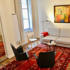 1 Bedroom In The Heart Of The Marais Area Paris